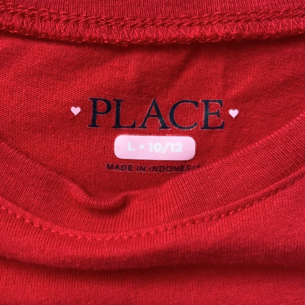 Children’s Place Santa Holiday Red Top 10/12 EUC